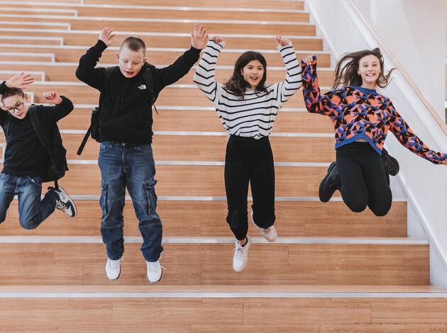 Kinderen op trap Perre